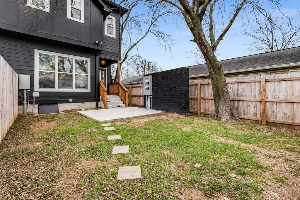 600B 41st Ave, N Nashville TN 37209