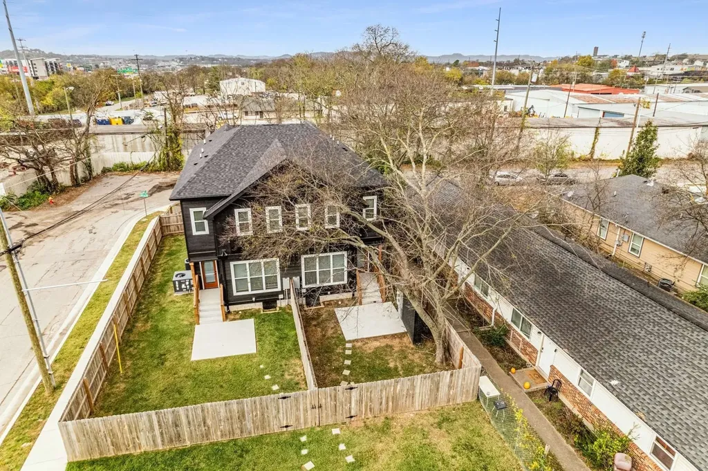 600B 41st Ave, N Nashville TN 37209