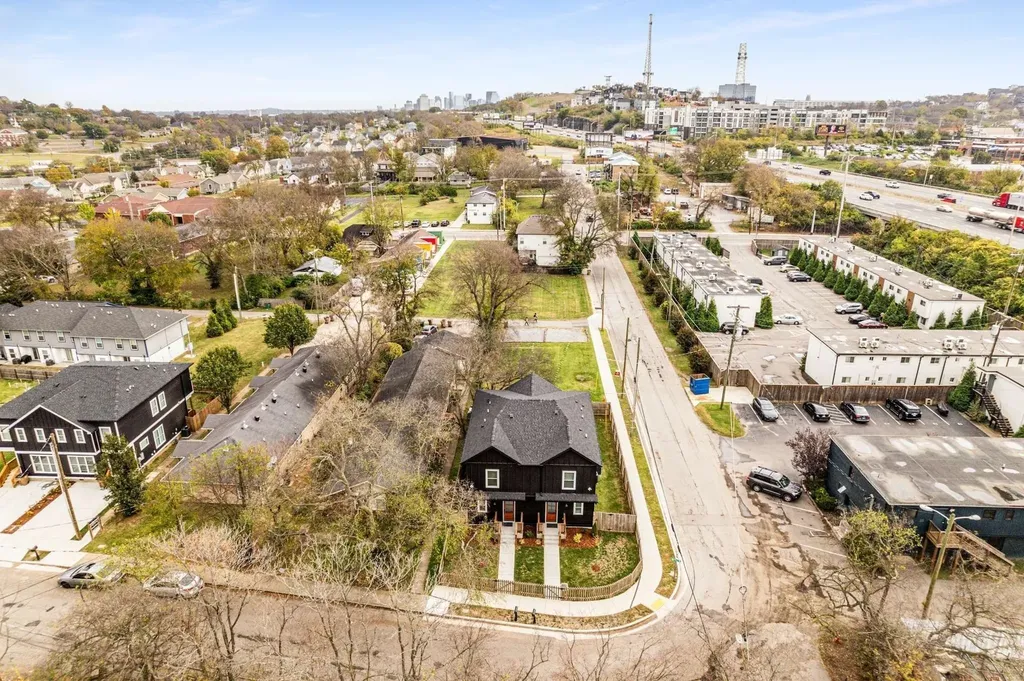 600B 41st Ave, N Nashville TN 37209