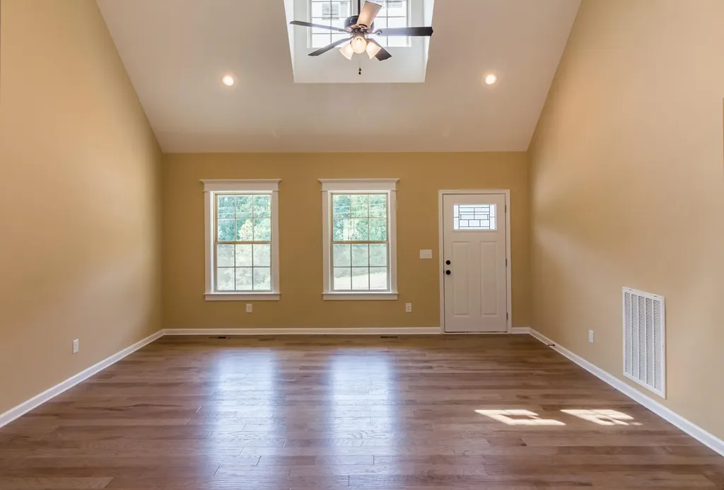 1592 Gilliam Hollow Road Dickson TN 37055