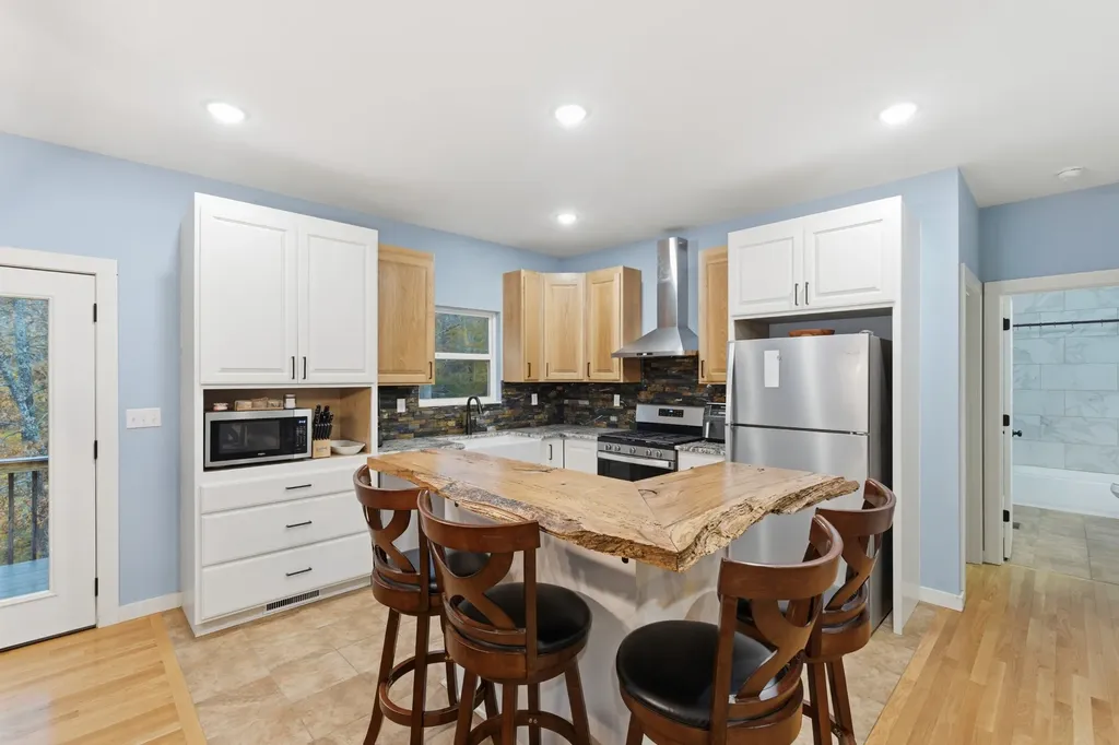 4310 Surji Circle Centerville TN 37033