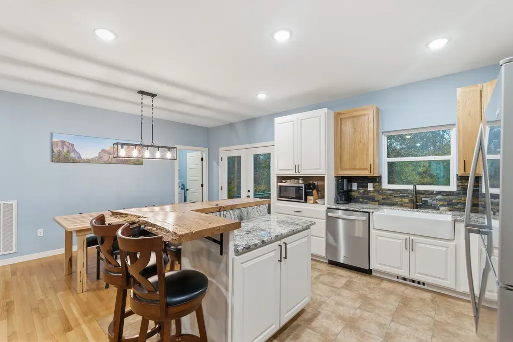 4310 Surji Circle Centerville TN 37033