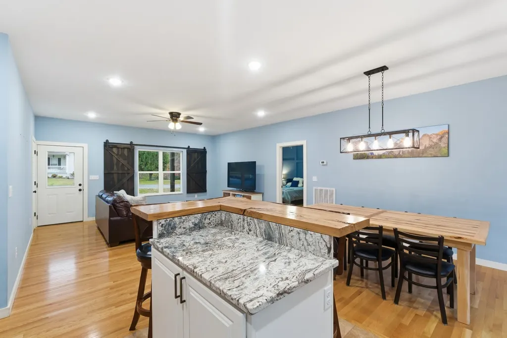4310 Surji Circle Centerville TN 37033