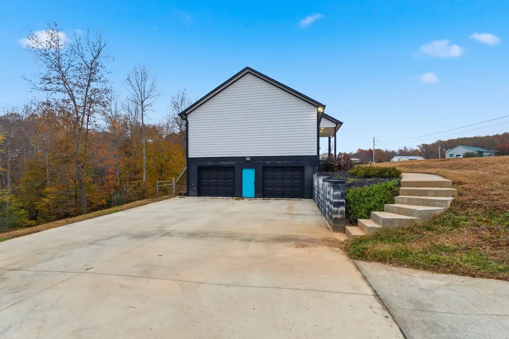 4310 Surji Circle Centerville TN 37033