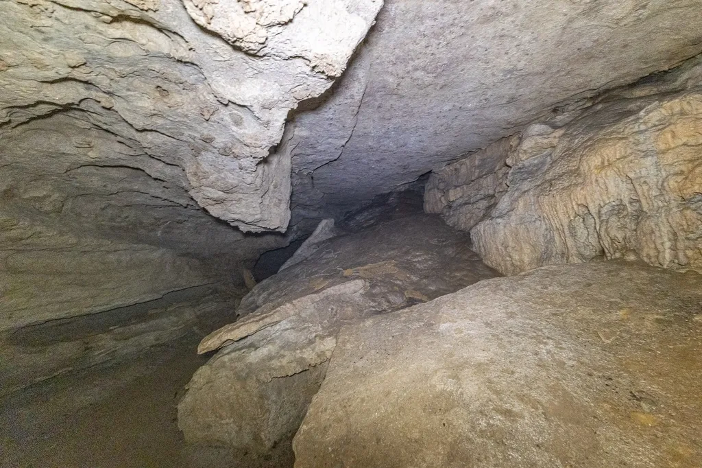 0 Cavern Bunker Shelbyville TN 37160