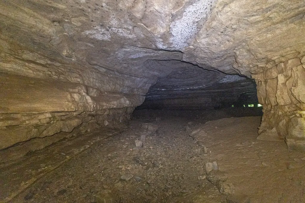 0 Cavern Bunker Shelbyville TN 37160