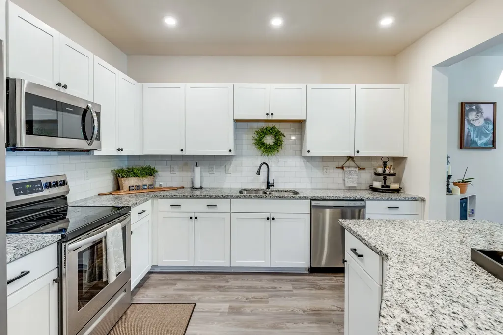 2635 Sherman Way Columbia TN 38401