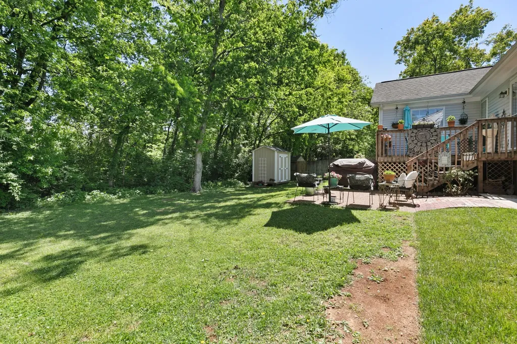 1129 Mcdonough Circle Thompsons Station TN 37179