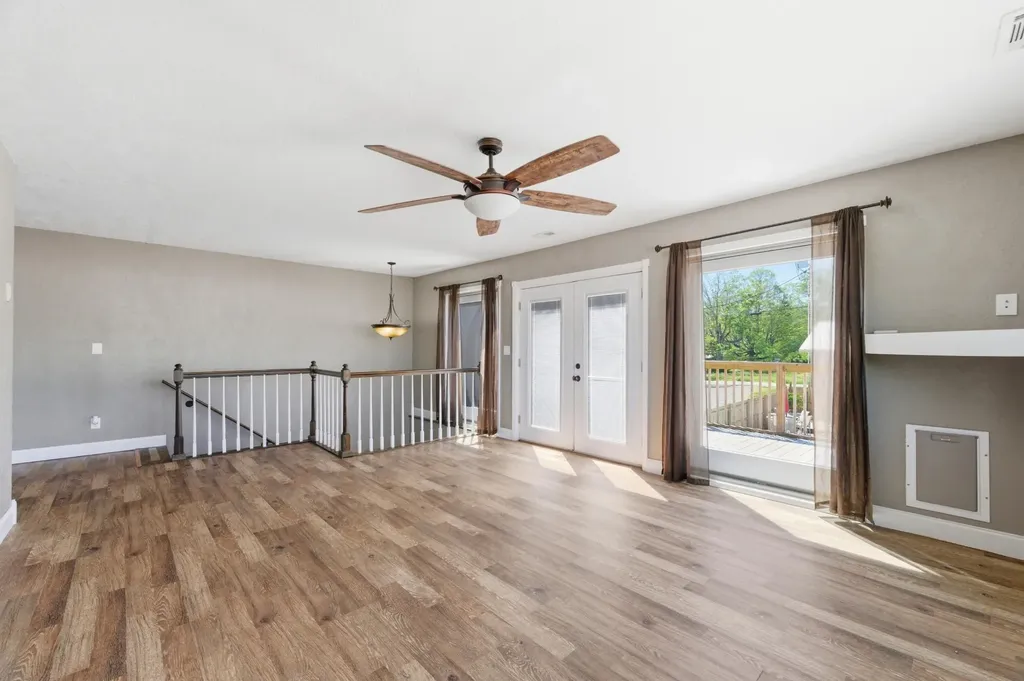 3251 Main Street Pikeville TN 37367