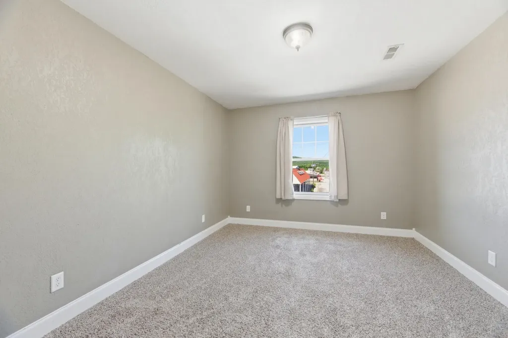 3251 Main Street Pikeville TN 37367