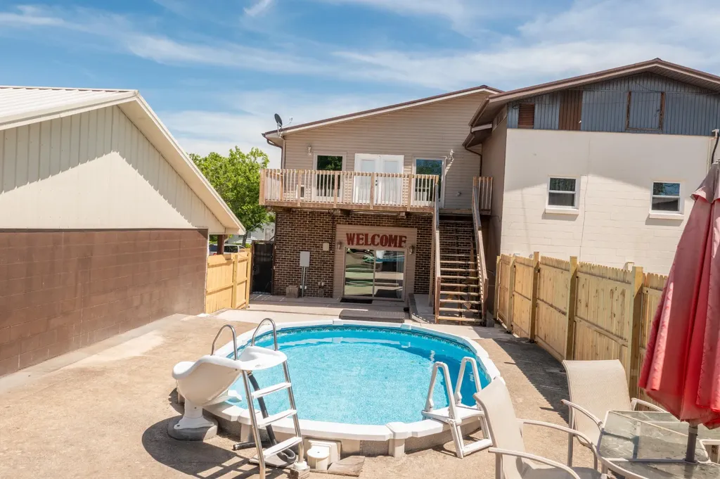 3251 Main Street Pikeville TN 37367