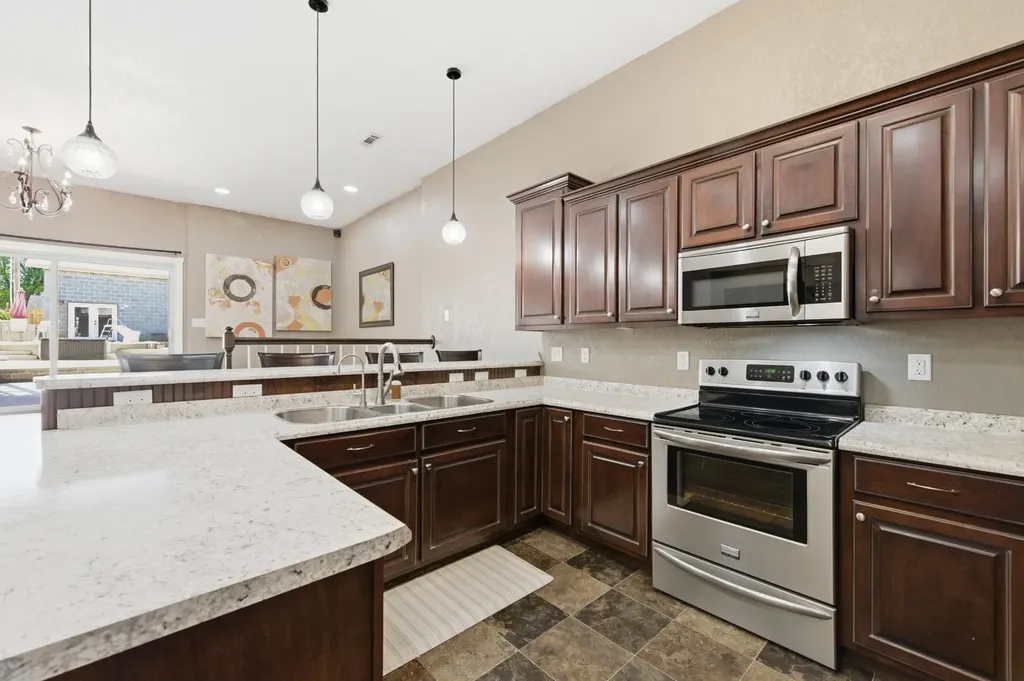 3251 Main Street Pikeville TN 37367