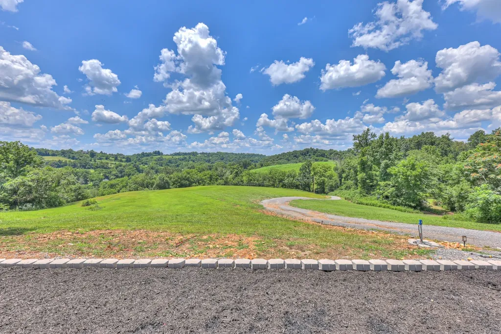 0 Cavern Bunker Shelbyville TN 37160