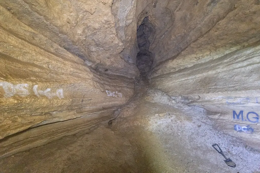 0 Cavern Bunker Shelbyville TN 37160