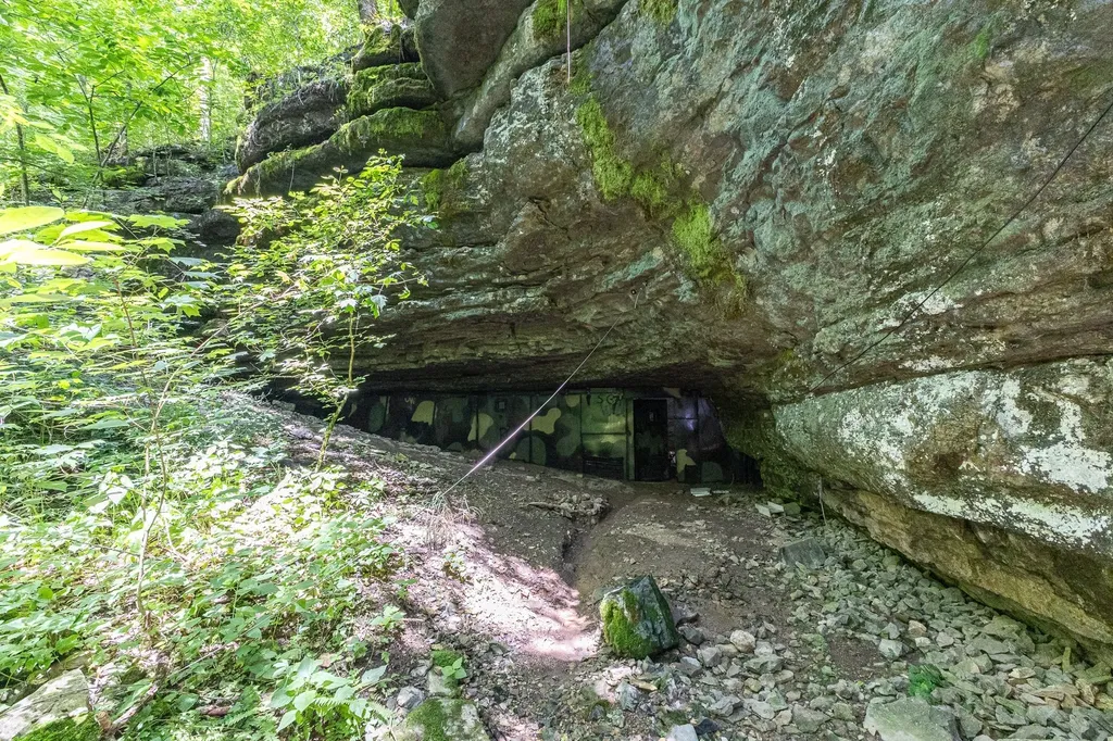 0 Cavern Bunker Shelbyville TN 37160