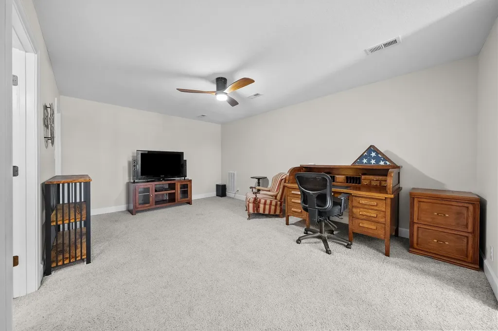 1149 Old Duke Drive Clarksville TN 37043