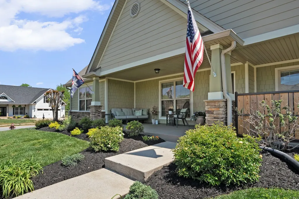 1149 Old Duke Drive Clarksville TN 37043