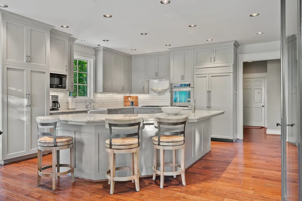 415 Summer Breeze Drive Smithville TN 37166