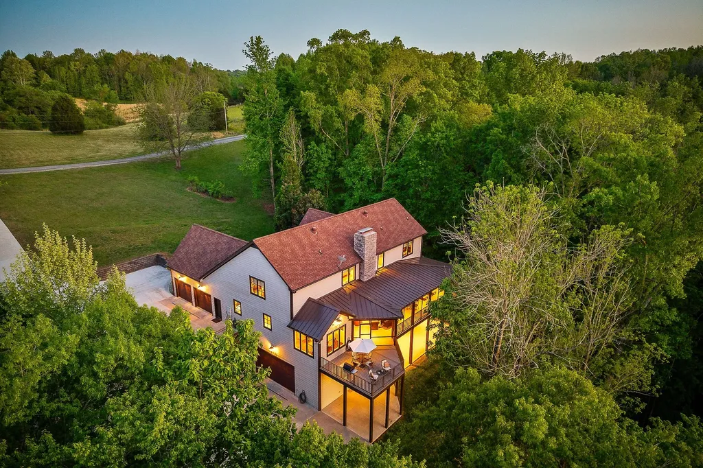415 Summer Breeze Drive Smithville TN 37166