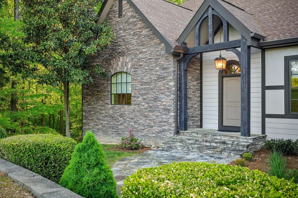 415 Summer Breeze Drive Smithville TN 37166