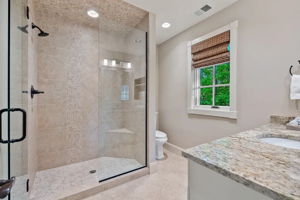 415 Summer Breeze Drive Smithville TN 37166