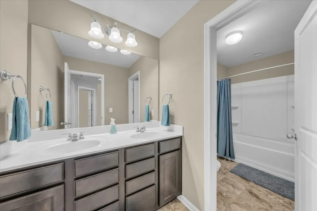 5003 Stately Drive Thompsons Station TN 37179