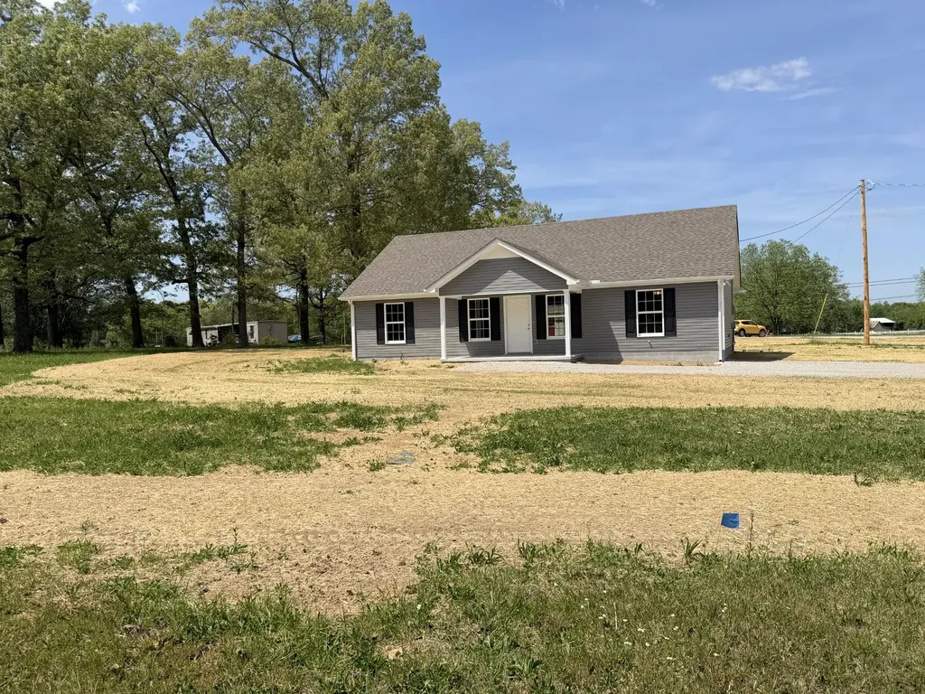 74 Six Mile Board Road Winchester TN 37398