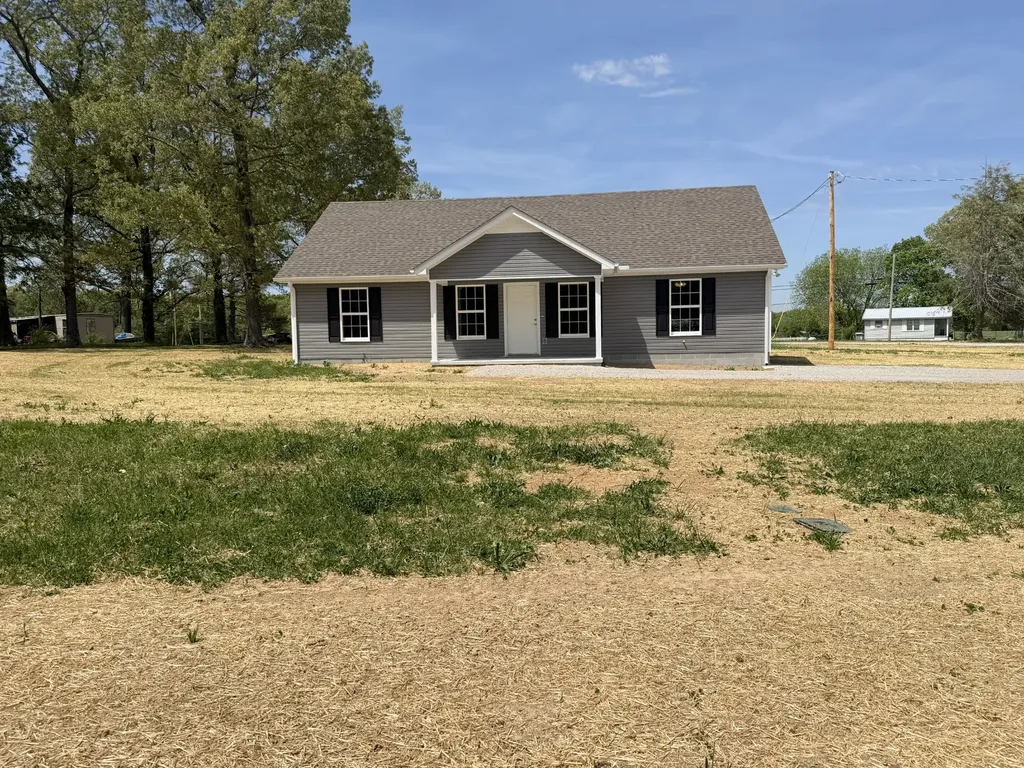 74 Six Mile Board Road Winchester TN 37398