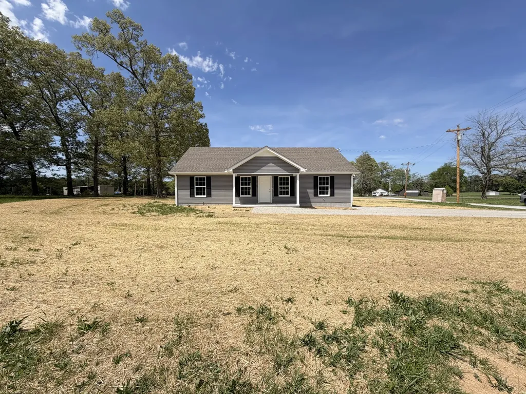 74 Six Mile Board Road Winchester TN 37398