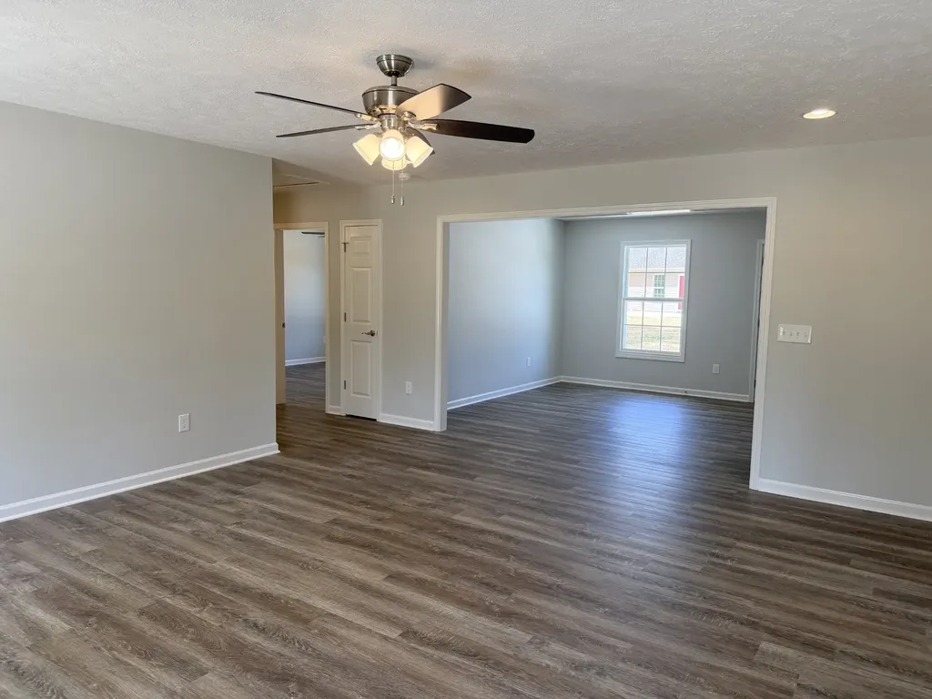 74 Six Mile Board Road Winchester TN 37398