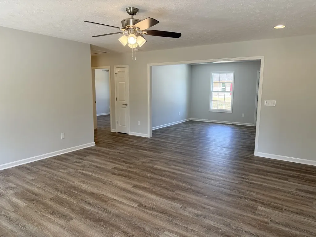 74 Six Mile Board Road Winchester TN 37398