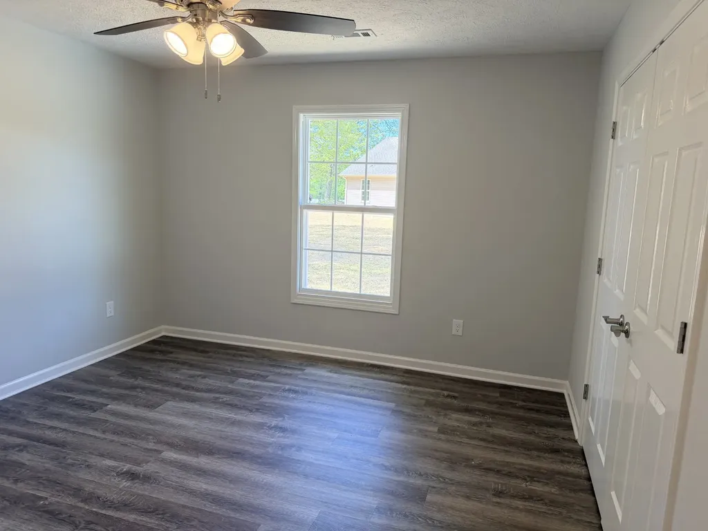 74 Six Mile Board Road Winchester TN 37398