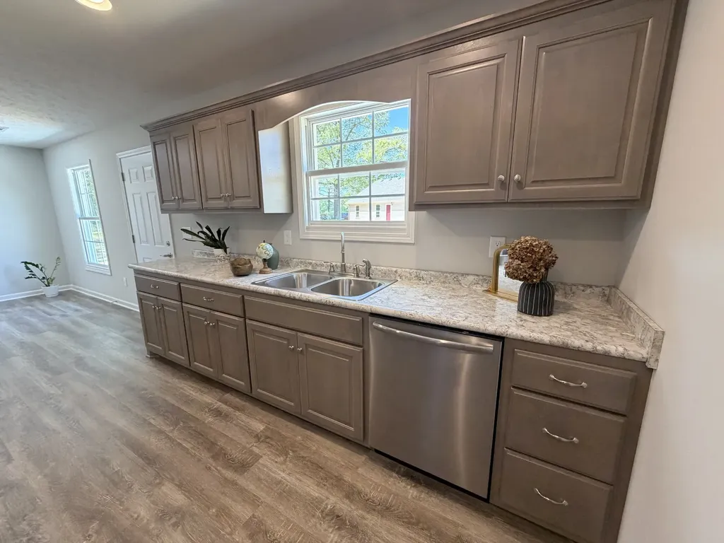 74 Six Mile Board Road Winchester TN 37398