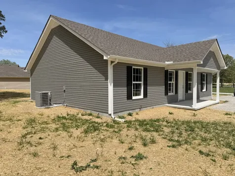 74 Six Mile Board Road Winchester TN 37398
