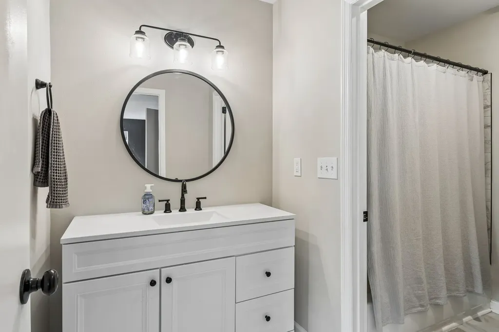 2019 Nashboro Boulevard Nashville TN 37217