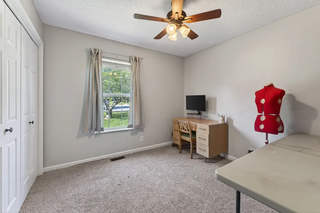 327 White Birch Court Clarksville TN 37042