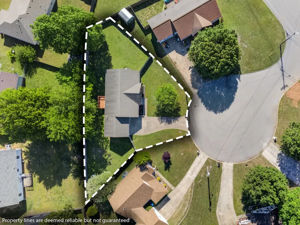 327 White Birch Court Clarksville TN 37042