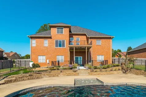 108 Chalford Place Lebanon TN 37087