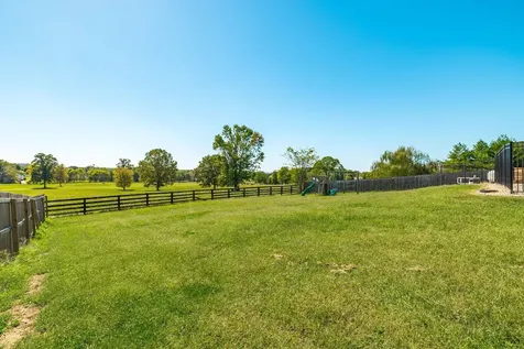 108 Chalford Place Lebanon TN 37087