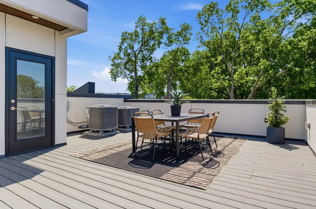 408D Hume Street Nashville TN 37208