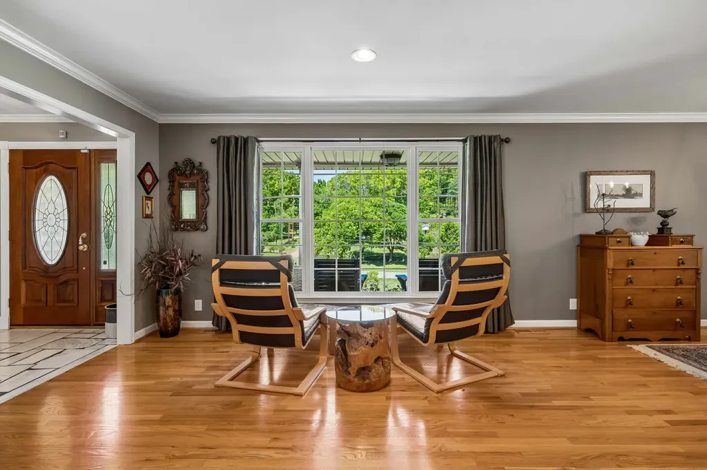 808 Rodney Drive Nashville TN 37205