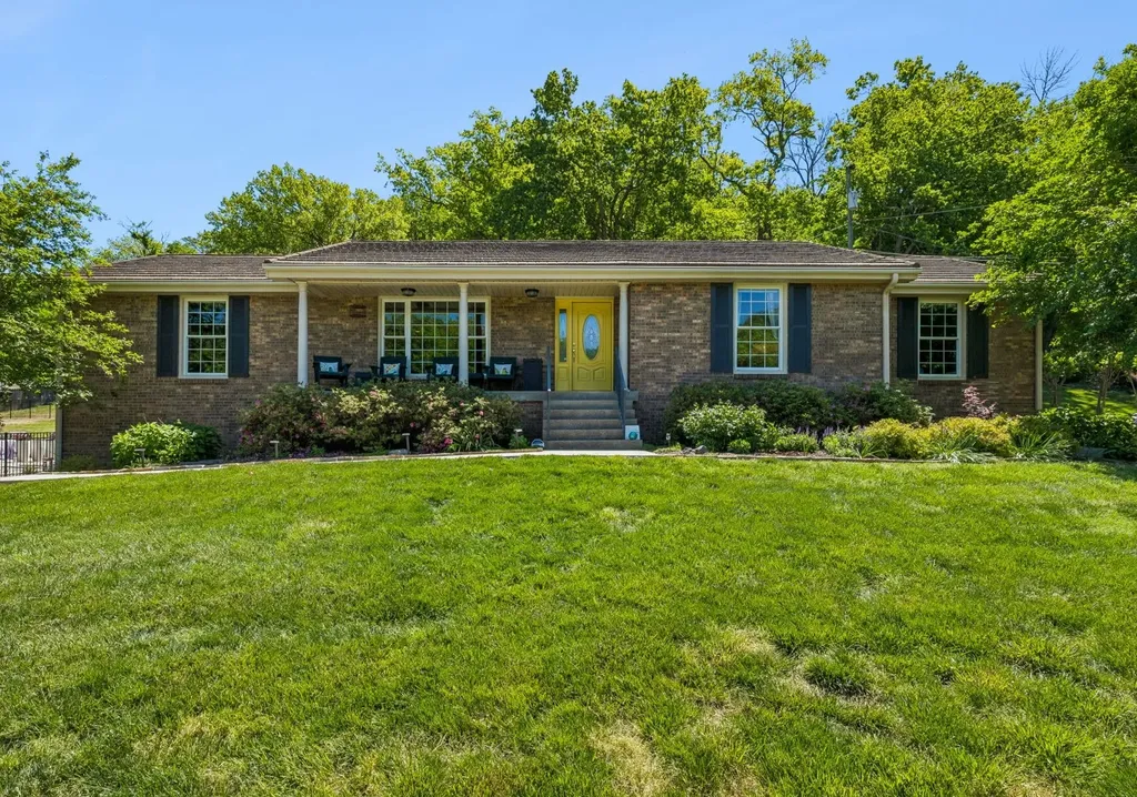 808 Rodney Drive Nashville TN 37205