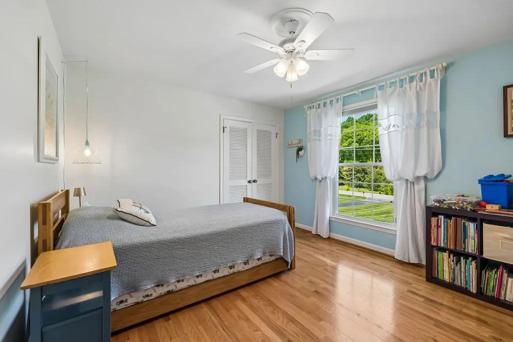 808 Rodney Drive Nashville TN 37205