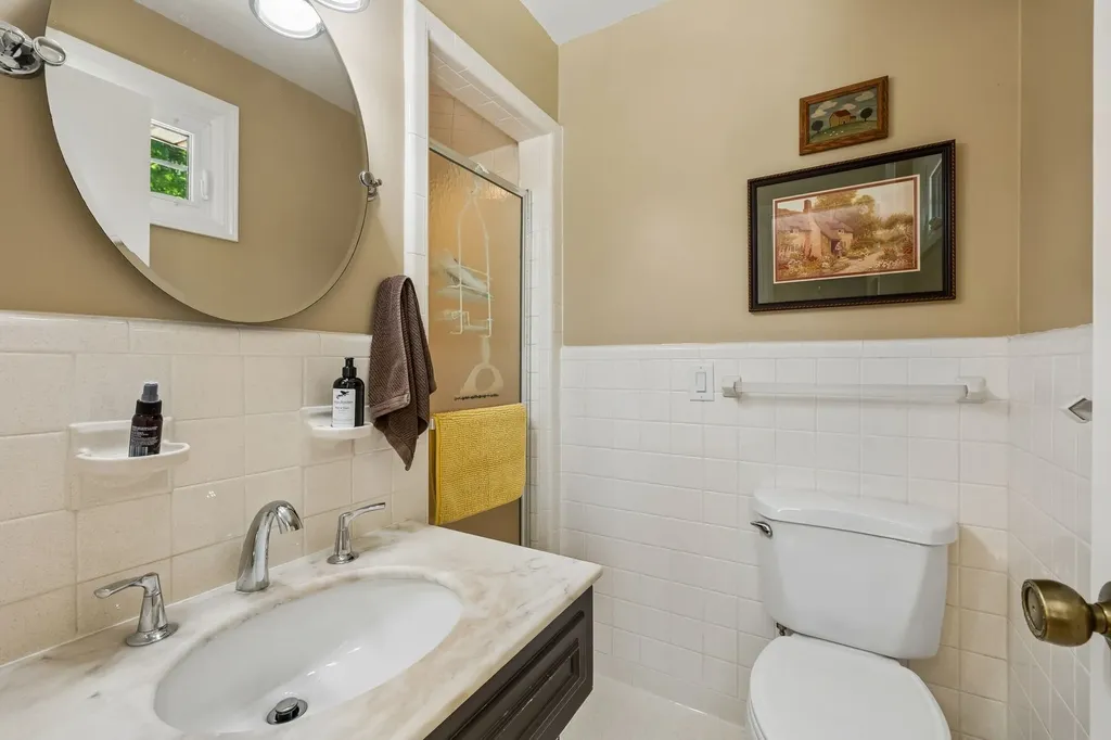 808 Rodney Drive Nashville TN 37205