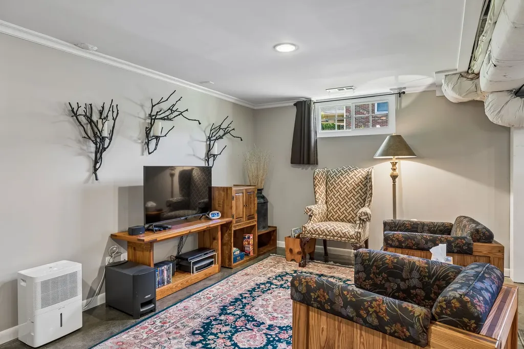 808 Rodney Drive Nashville TN 37205