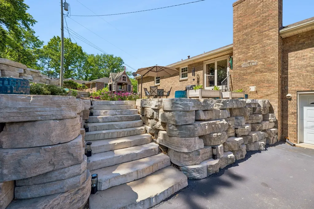 808 Rodney Drive Nashville TN 37205