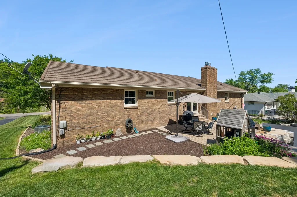 808 Rodney Drive Nashville TN 37205