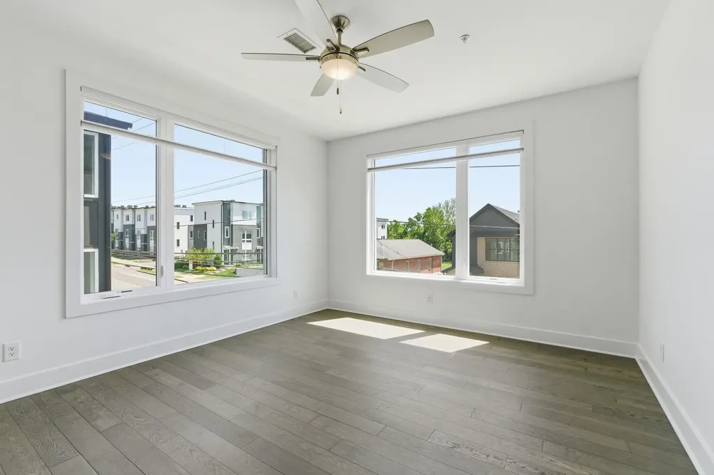 1041 E Trinity Lane Nashville TN 37216