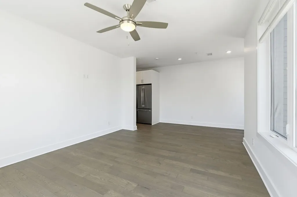 1041 E Trinity Lane Nashville TN 37216