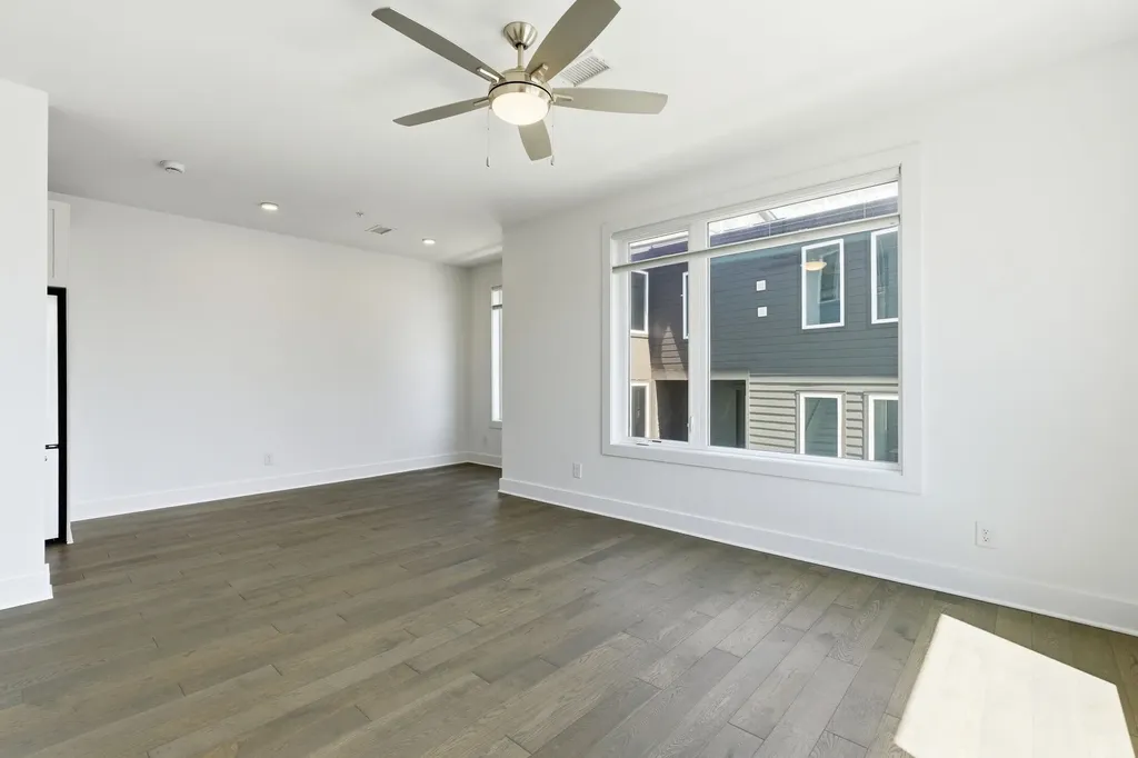 1041 E Trinity Lane Nashville TN 37216